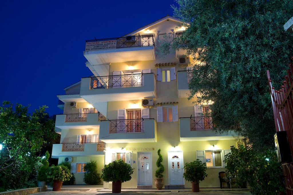 Pansion Filoxenia Apartments & Studios Tsoukaládhes Esterno foto